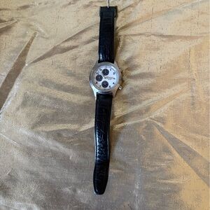 Men's Geneve Watch With Black Leather Band.